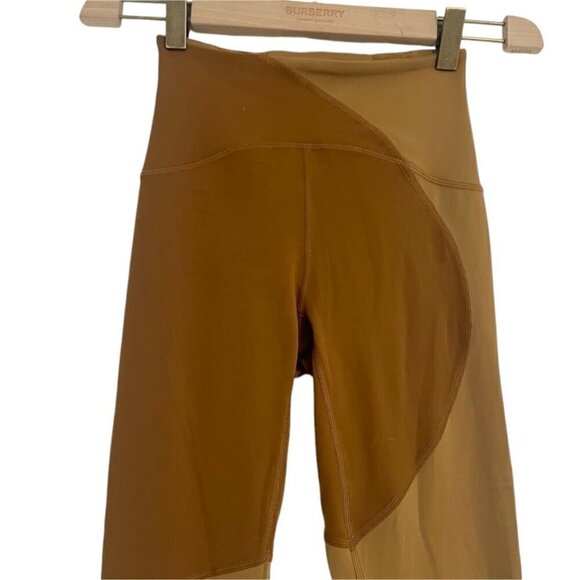 Lululemon Size 2 Pants Leggings Yoga Running Athletic - Picture 2 of 5